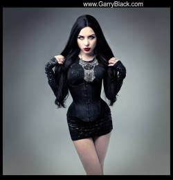 gothicandamazing: Model: Lady Kat EyesPhoto: Garry Black Photography