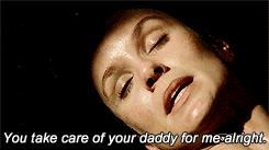 ladyystark:  The Walking Dead Meme → 7 Heartbreaking Moments