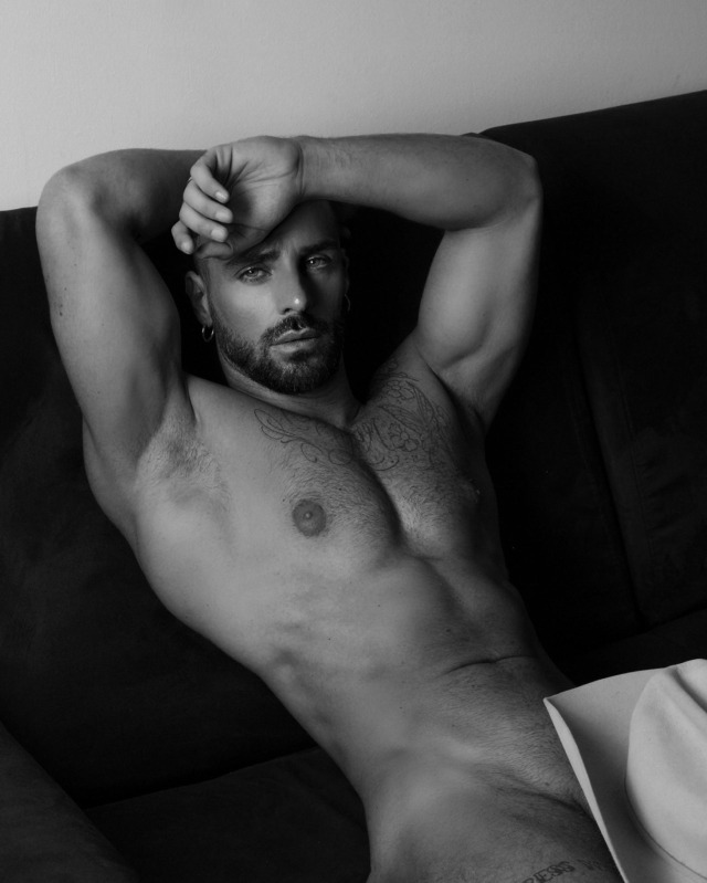 comeandtouch: