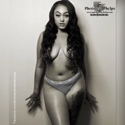 Kay @kaymarie__x  in Calvin kleins  #grey #ink #tattoo #photosbyphelps