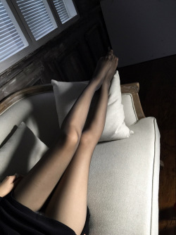 Pantyhose & Long Legs