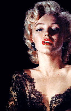 alliemeldrum:  69shadesofgray: We all know how iconic Marilyn