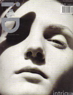 largecoin:  i-D Magazine December 1997 