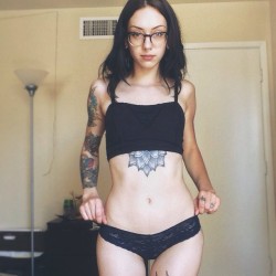 theendis-nigh:  I feel good today ✨ #suicidegirls