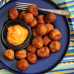 delicious-food-porn:  Pecorino Potato Pops with Smokey Chipotle