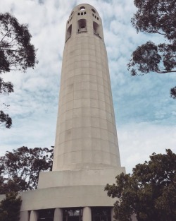 Coit Tower #phallus #sf  (at The Coit Tower) https://www.instagram.com/p/Bodc_1ygdZD/?utm_source=ig_tumblr_share&igshid=t6a1513e8zk2