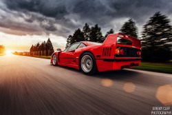 wellisnthatnice:  Ferrari F40 by jeremycliff on Flickr.