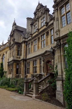  Trinity College, Oxford. 