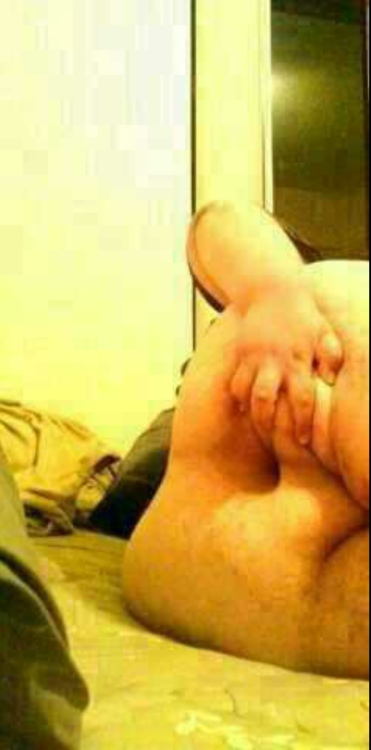xxxchubbyboy:  Who wants to fuck me?  Who wouldn’t? But me first!