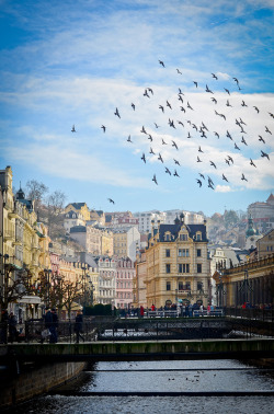 allthingseurope:  Karlovy Vary, Czech Republic (by jungan286)