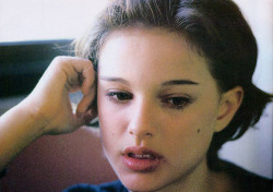 missbennetss:  Natalie Portman (1994) 