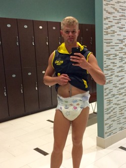 totallydiapers:Quick change in the locker room  #diaperboy #abdl