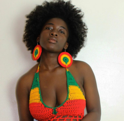 jazziedadd:  jazziedadd:  DarkSkinnedBeauty Ms Pauleoue  Part