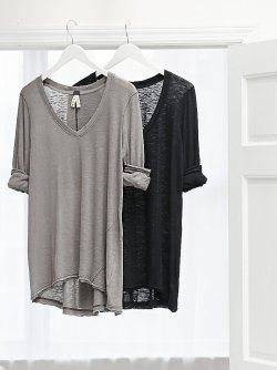 freepeople:  A t-shirt so comfy, we regularly sleep in it.. 