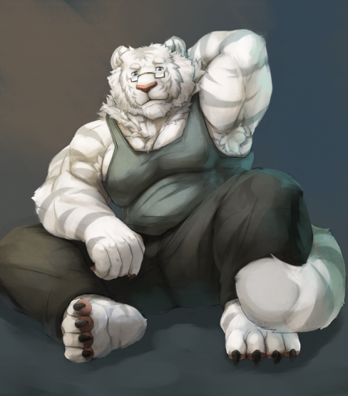 ralphthefeline:Just getting one more buff tiger Ralph drawing in because he had long break from spotlight~Who know when he might go one a long break again!