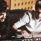 saviarts-blog:   z: my favorite pokemon is oshawott…niall,