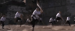 kungfu-taichi-martialarts:  Awesome Shaolin Kung Fu Movements 