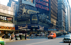 vintagegal:  Times Square, NYC c. 1955