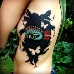 thievinggenius:  Tattoo done by Aivaras Lee. 