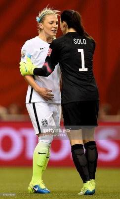 mylittledinosaurrr:  Hope Solo reassuring JJ before the German