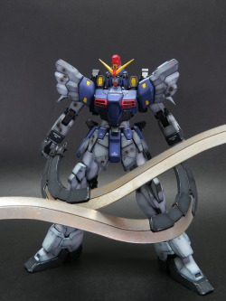 gunjap:  Banie’s AMAZING MG 1/100 GUNDAM SANDROCK CUSTOM EW: