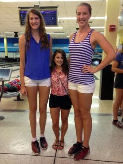 thrandilf:   baboushkat:  peterfromtexas:  UCF two tallest volleyball