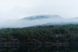 ekko-foto:  Hestfjellet. Snillfjord