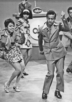 blackhistoryalbum:  African American Dancers on American Bandstand,