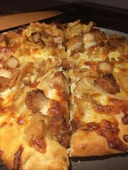 yummyfoooooood:  Chik-Fil-A Pizza