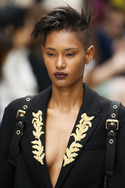 aleworldaddict:  Ysaunny Brito and Lineisy Montero at Burberry