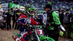 doobiedoobs:  Supercross. San Diego, CA Ken Roczen, Chad Reed,