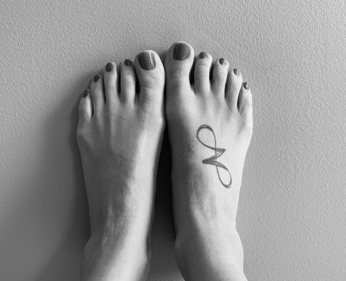 empireofthefeet:  exciting tattoo