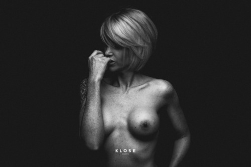 klosephoto:  Freckles!www.klosephoto.com  â¤ï¸