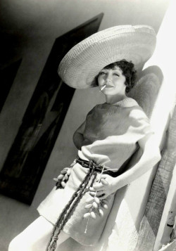  Nancy Carroll 