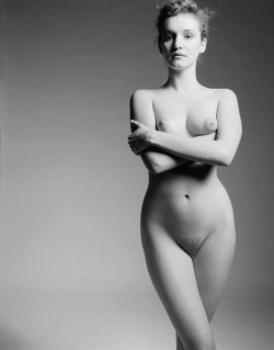 Cute nude model from the 80s stephanecoutellephoto:  Clara. 1987.