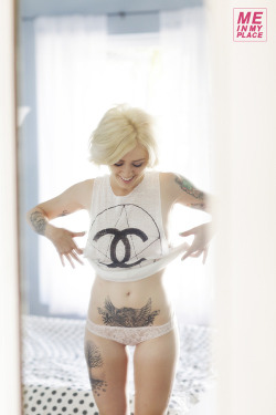 panda-face-mew:  Alysha Nett