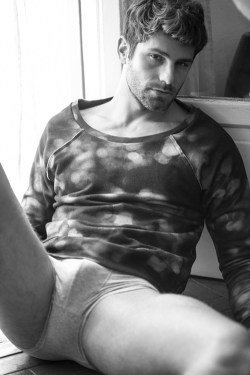 mancrushoftheday:  antinoo5:  The Look  