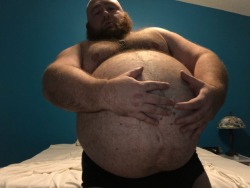 swellnup:  gainerbull:  470  Fuck! What a blimp! Looking ready