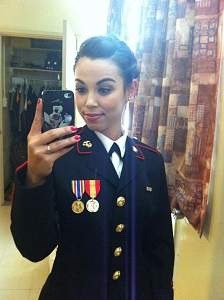 marinetits:  #marine #militarygirl  Amateurlovin:Que culona!!Enjoy