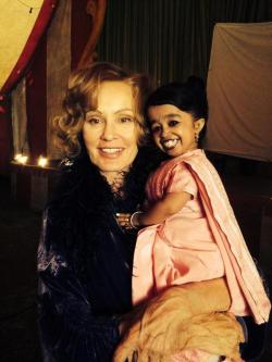 ahorrorstorycircle:  Jessica Lange and our newest cast member