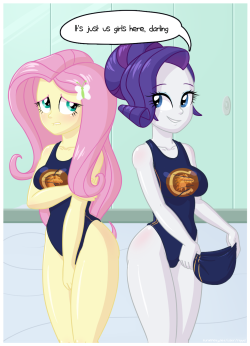 rappsarts:  Next of the CHS girls. Rarity has her hair up in