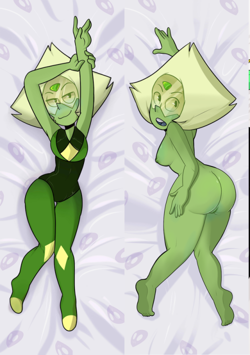 eyxxx: I decided to finally share these.  Here’s a bunch of dakimakura pics featuring some of my  current  fav cartoon gals I commissioned the very talented @blushmallet Cuties <3  Look at dem legs! Which ones are your favorites?! 