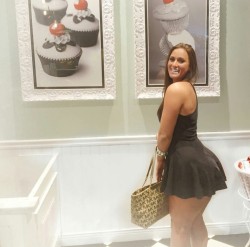 exxxoticthings: bootyfulassassin2:  Her Cake  Trending 