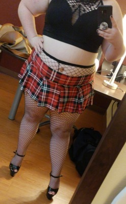 harleyxlynn:  harleyxlynn:  Am I following the dress code, professor? 