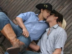 real-gay-cowboys: Fap to hot jocks with big cocks: http://bit.ly/2lx3LR3