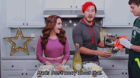 martziplier98:  From YOUTUBE PLAY BUTTON CUPCAKES ft Markiplier! - NERDY NUMMIES