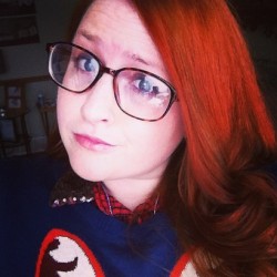 Cute redhead fan submission.  Pretty eyes. She should smile more