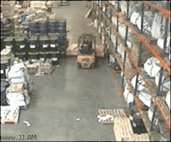 funny-gifs-videos:  For other Gifshttp://funny-gifs-videos.tumblr.com/