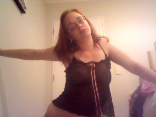 msunsolvedmystery:  My long red hair appreciation post. Miss it :(  redheads = my weakness