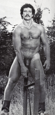 RETRO MALE FANTASIES